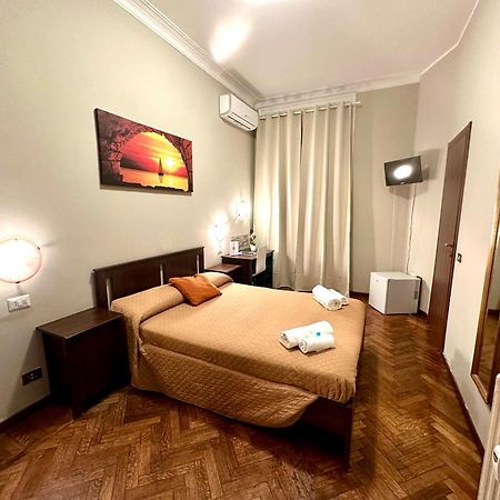 Carlo Goldoni Hotel Мілан Екстер'єр фото