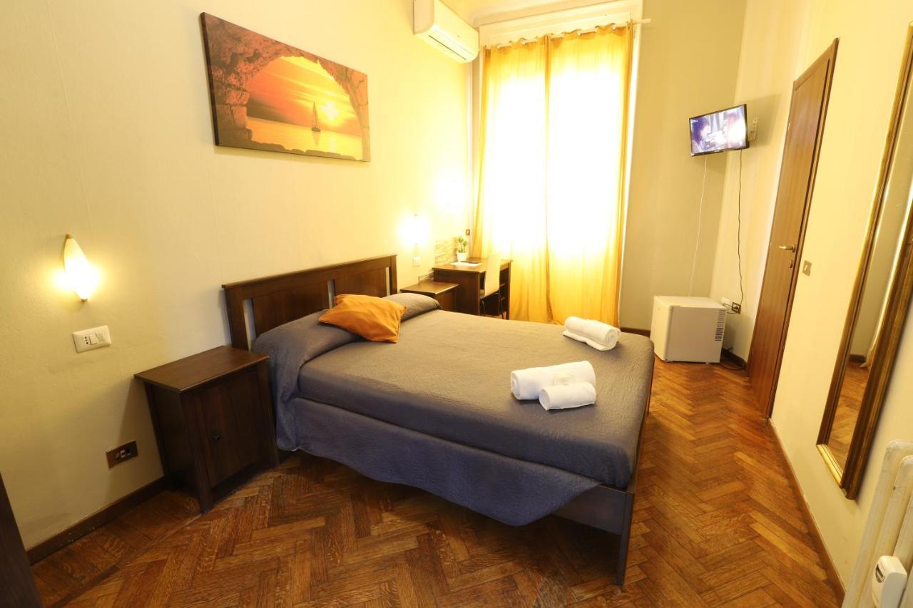 Carlo Goldoni Hotel Мілан Екстер'єр фото