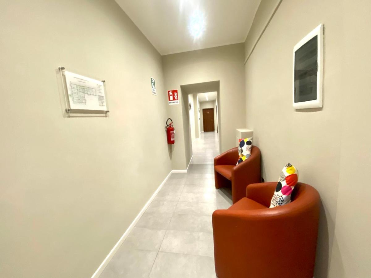 Carlo Goldoni Hotel Мілан Екстер'єр фото