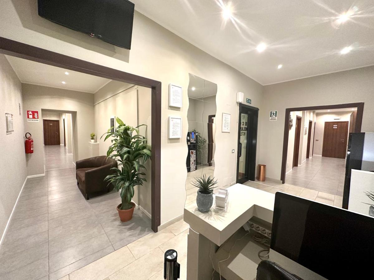Carlo Goldoni Hotel Мілан Екстер'єр фото