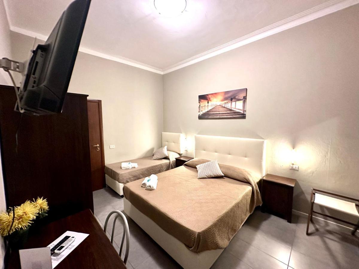 Carlo Goldoni Hotel Мілан Екстер'єр фото